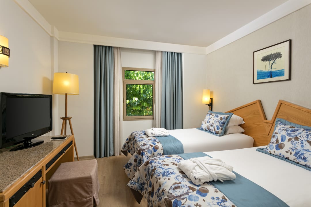 Zimmer Xanadu Resort Hotel