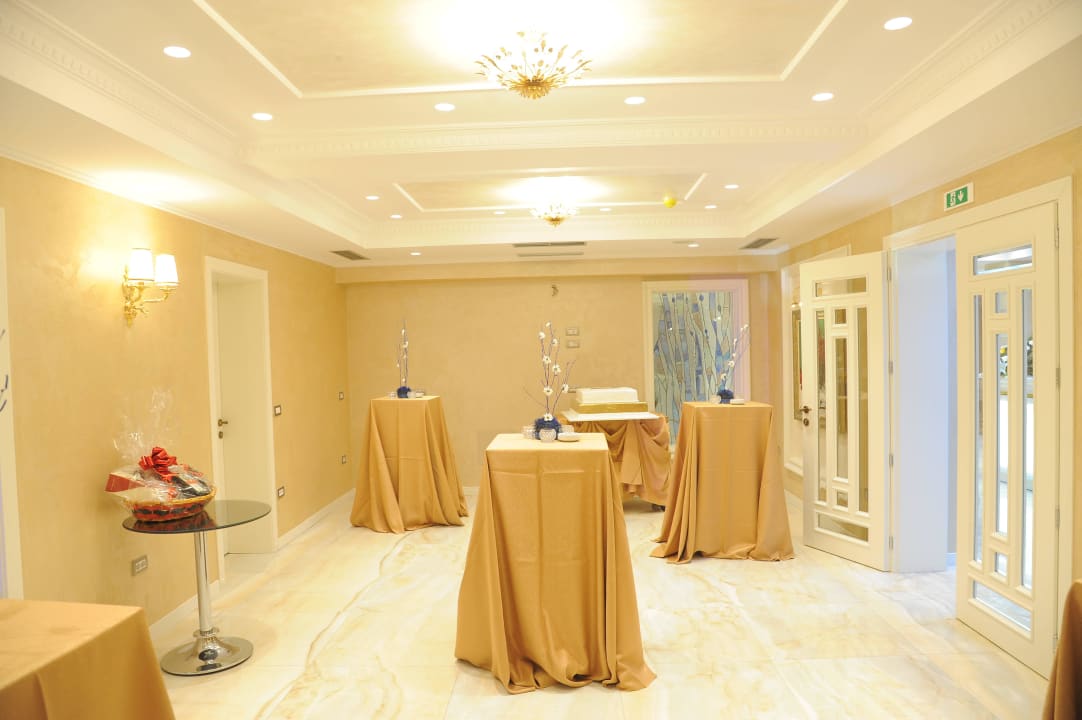 Event Room Lot boutique hotel by hotel and preference