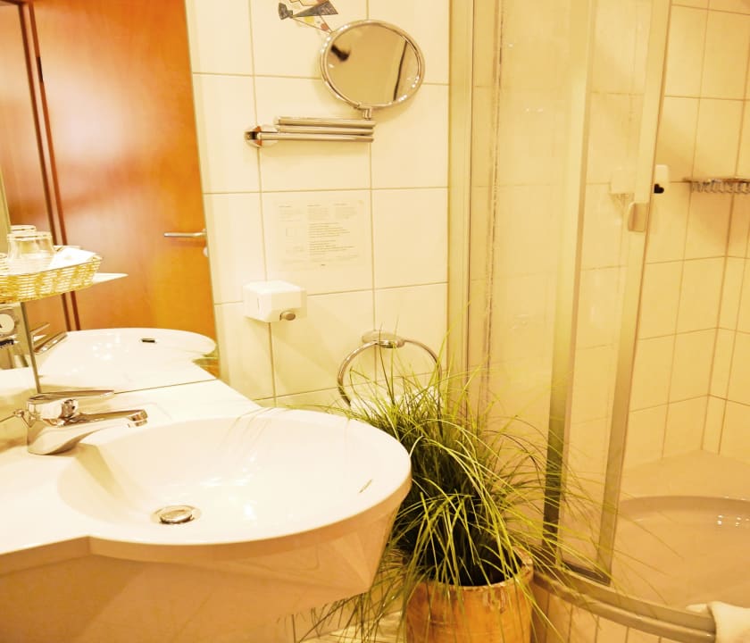 Zimmer Hotel Engel Kohler