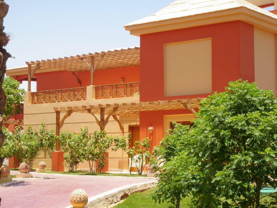 Budynki hotelowe Pickalbatros Alf Leila Wa Leila Resort - Neverland Hurghada