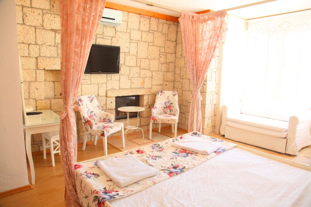 Zimmer Kemerlihan Deluxe Hotel