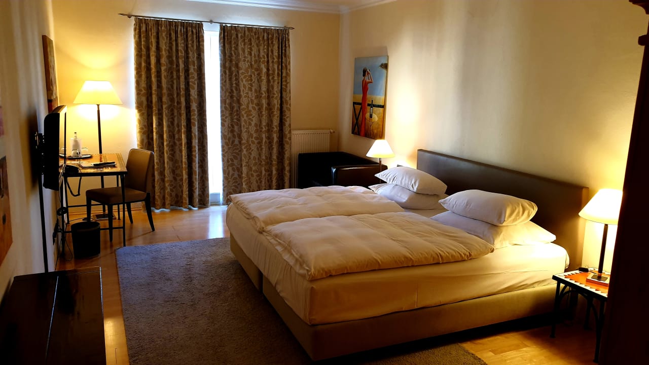 Zimmer Hotel Villa Toskana