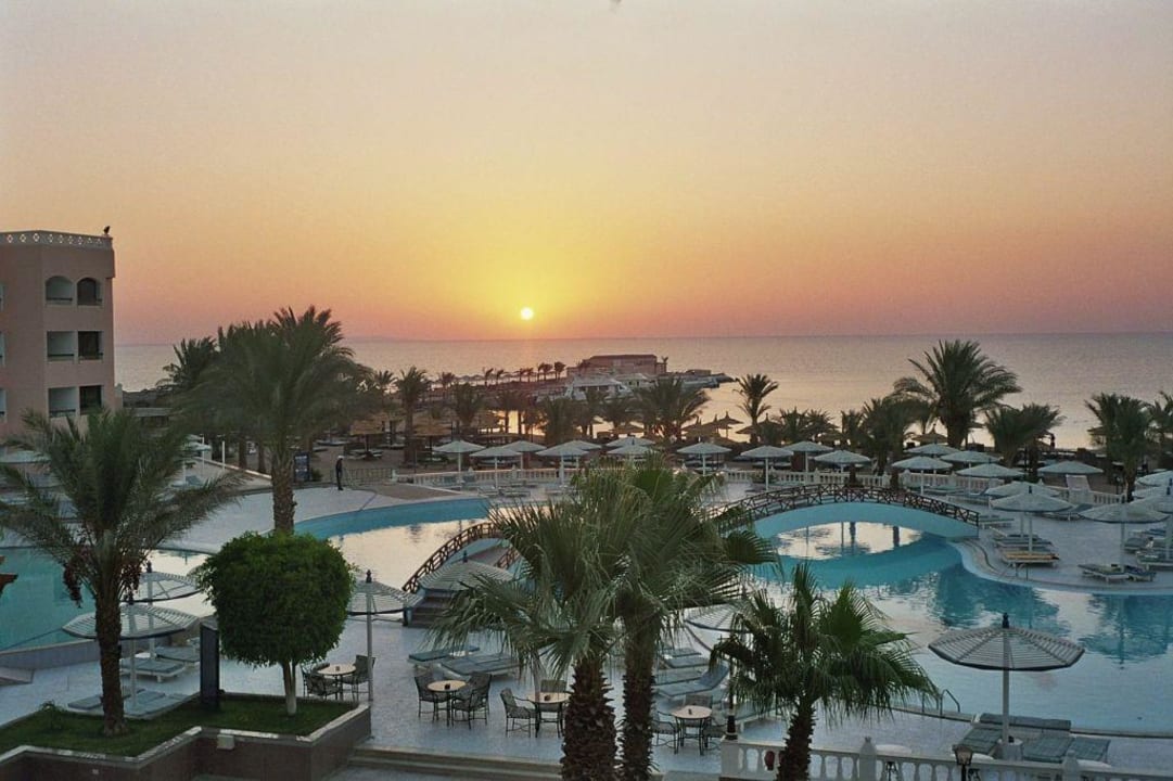 Sonnenaufgang im Beach Albatros Beach Albatros Resort