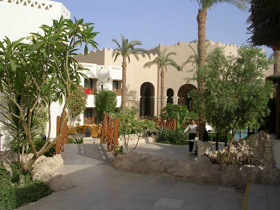 Blick zu den Zimmern Ghazala Gardens