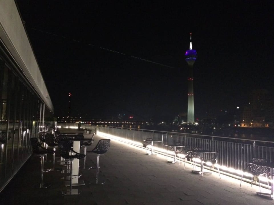 Von der Bar Hotel Hyatt Regency Düsseldorf
