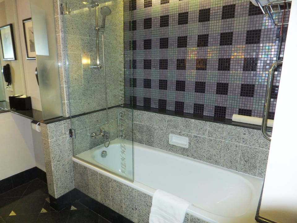Badezimmer Hotel Sofitel Plaza