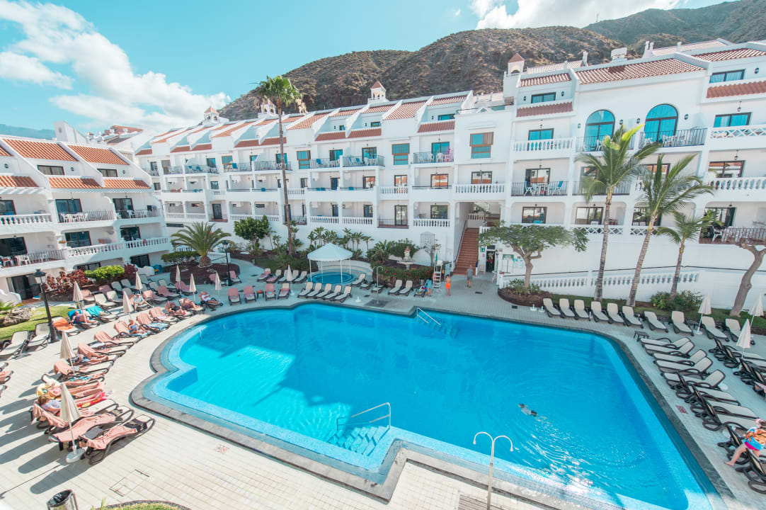 Pool Ona Beverly Hills Heights