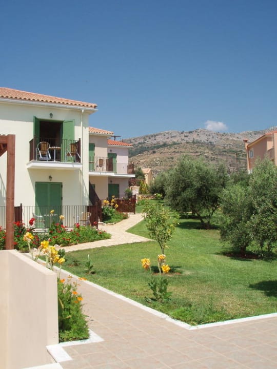 Gartenanlage Hotel Livadakia Village