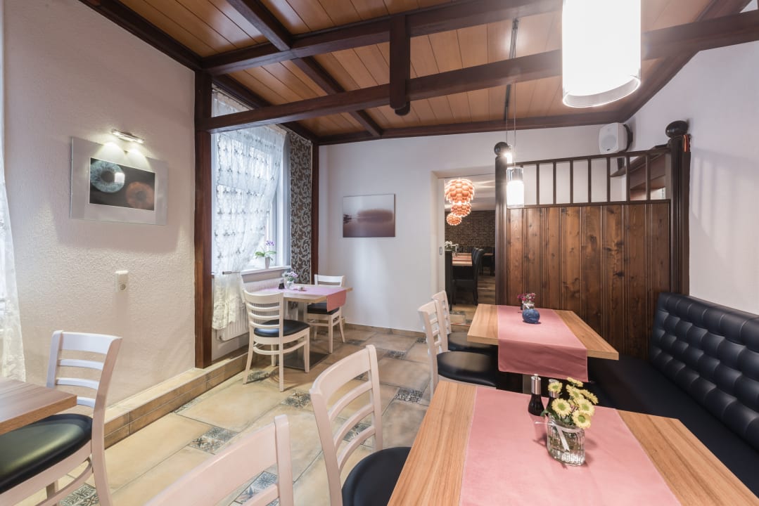Gastro Novel Hotel