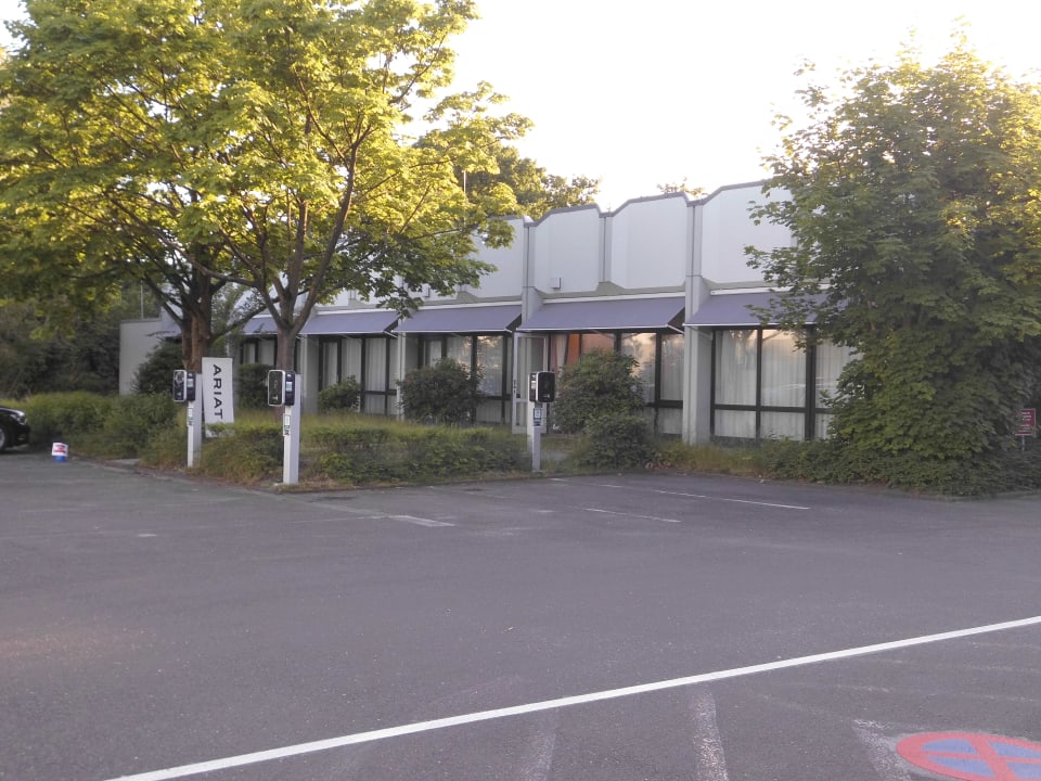 Außenansicht Select Hotel Hamburg Nord