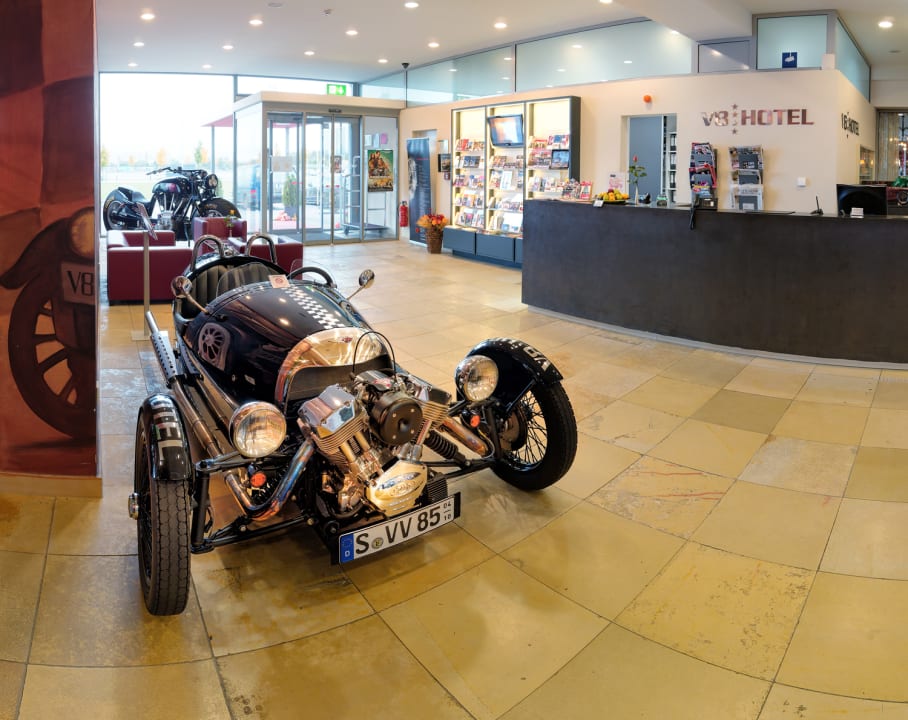 Lobby V8 Hotel Classic Motorworld Region Stuttgart