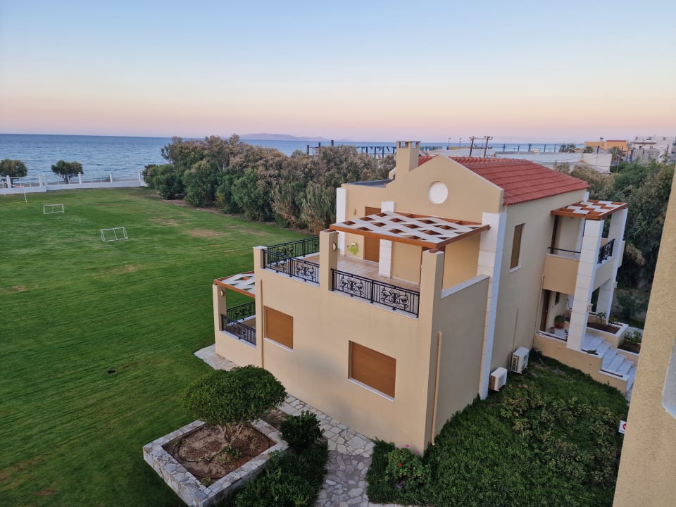 Gartenanlage Dessole Dolphin Bay Resort