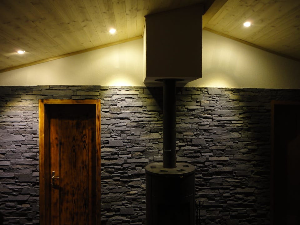 Stimmung am Abend Maiensäss Alphütte Tegia Sulai