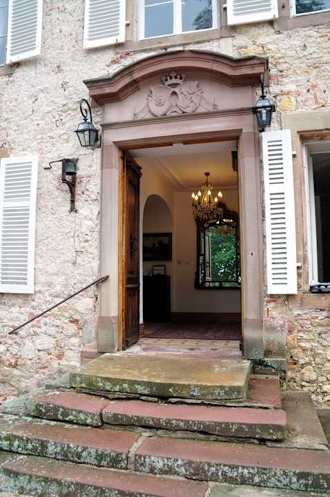 Eingang Hotel Château De Grunstein