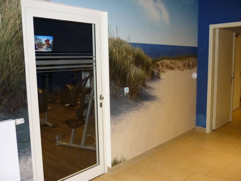 Durchgang zur Welle aja Grömitz