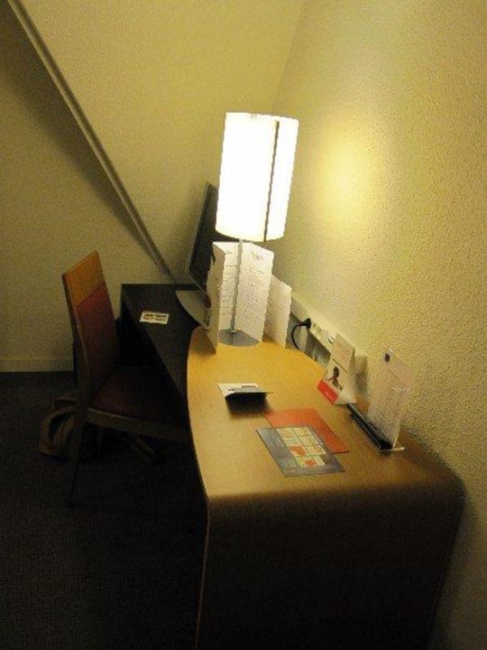 Schreibtisch Hotel Novotel Brüssel off Grand Place