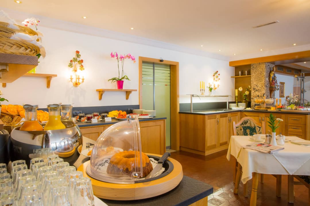 Neues Frühstücksbuffet Hotel Huberhof