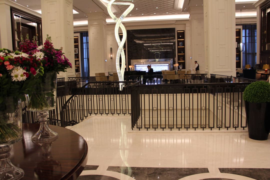 Lobby Hilton Istanbul Bomonti Hotel & Conference Center
