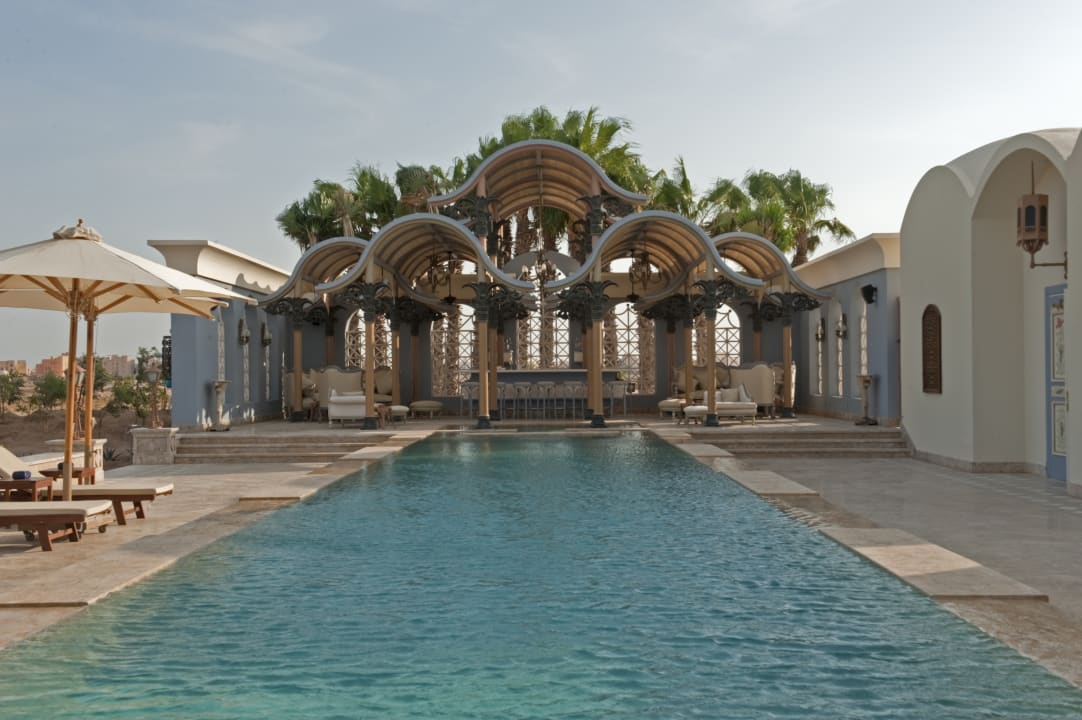 Pool La Maison Bleue