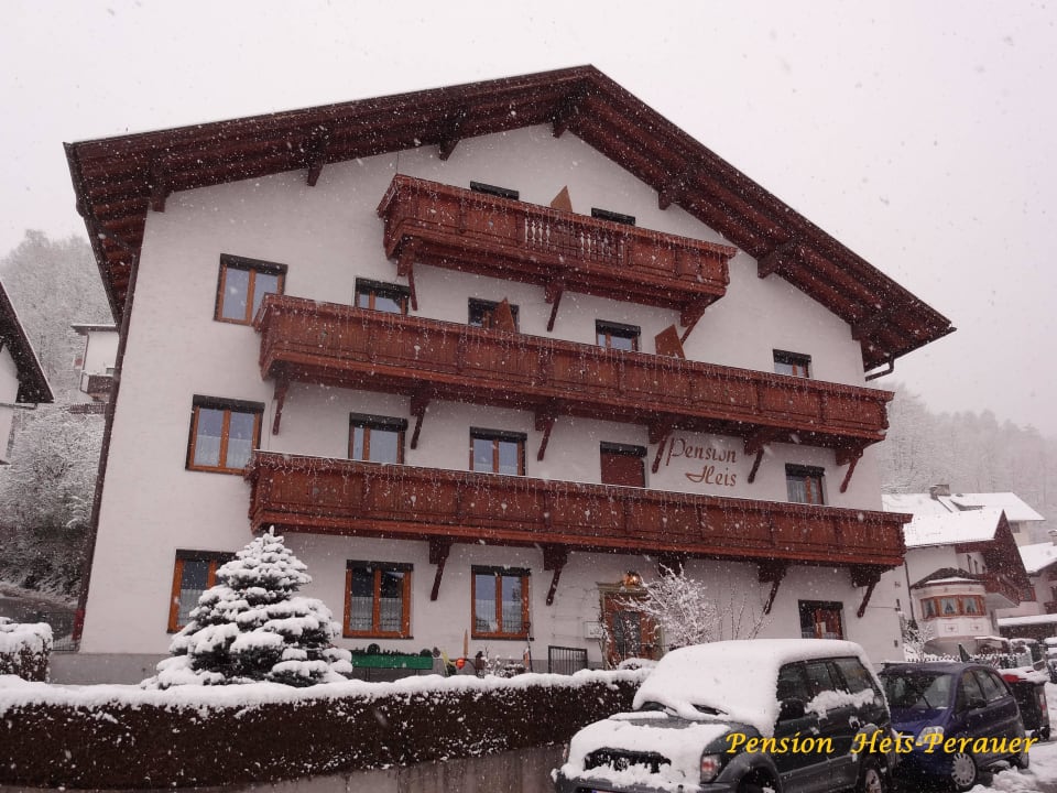 Pension im Winter  Pension Heis