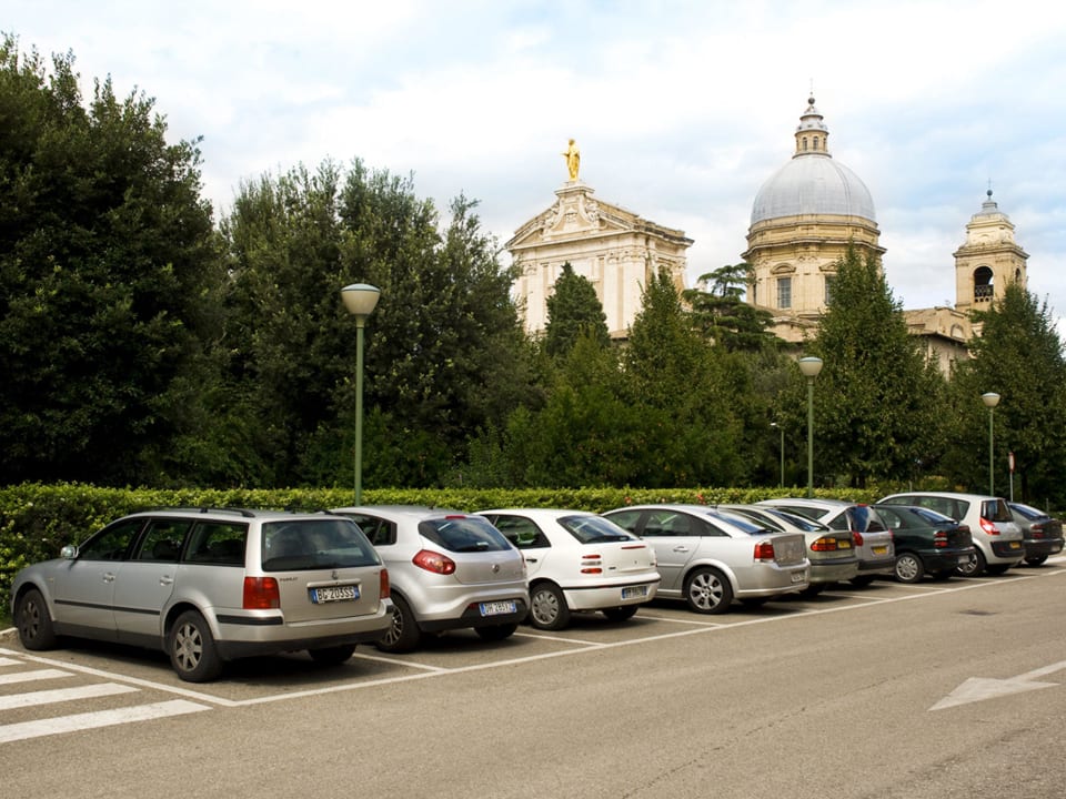 Parcheggio Domus Pacis Assisi