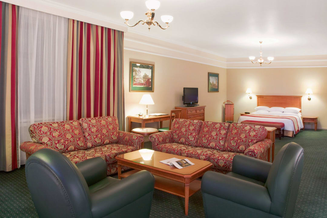 Studio Suite Hotel Moscow Marriott Grand