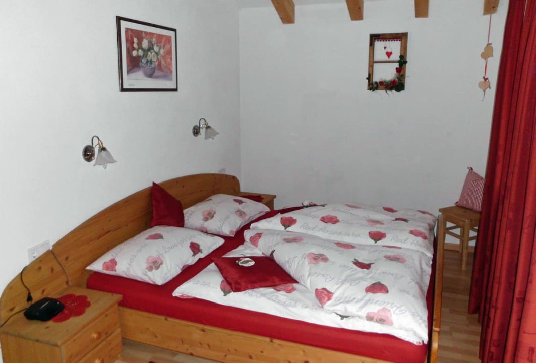 Schlafzimmer Apartments Luggis Hof