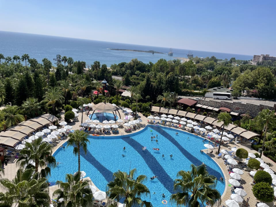 Pool Saphir Resort & Spa