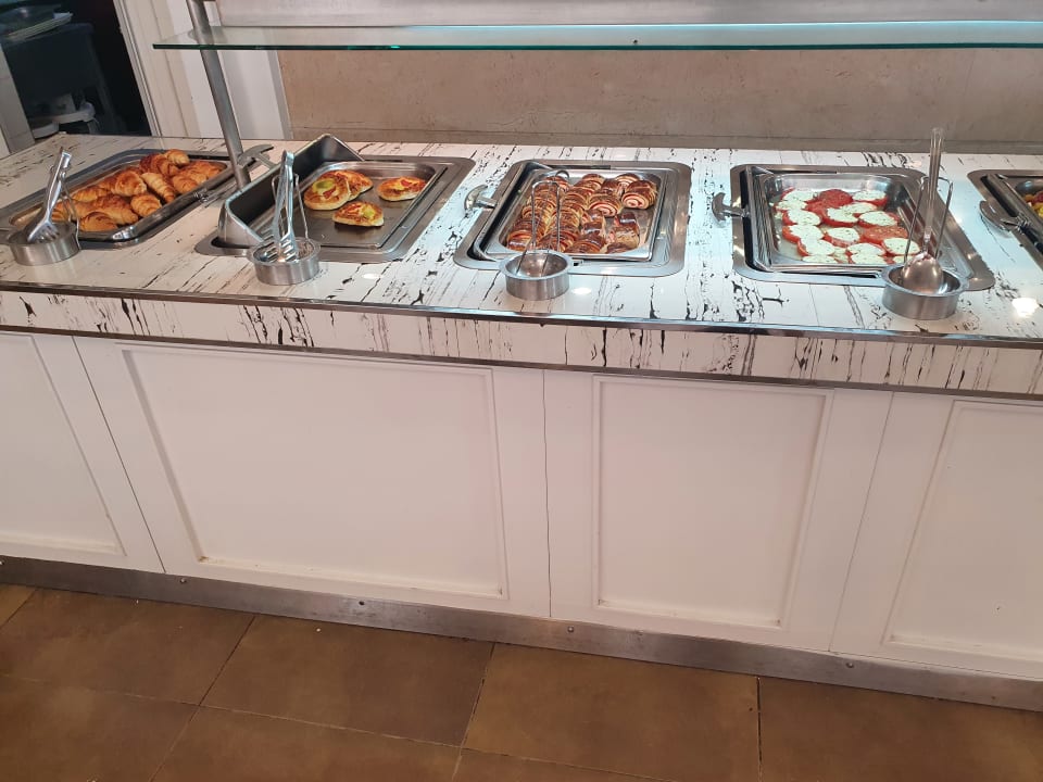 Gastro Can Garden Beach