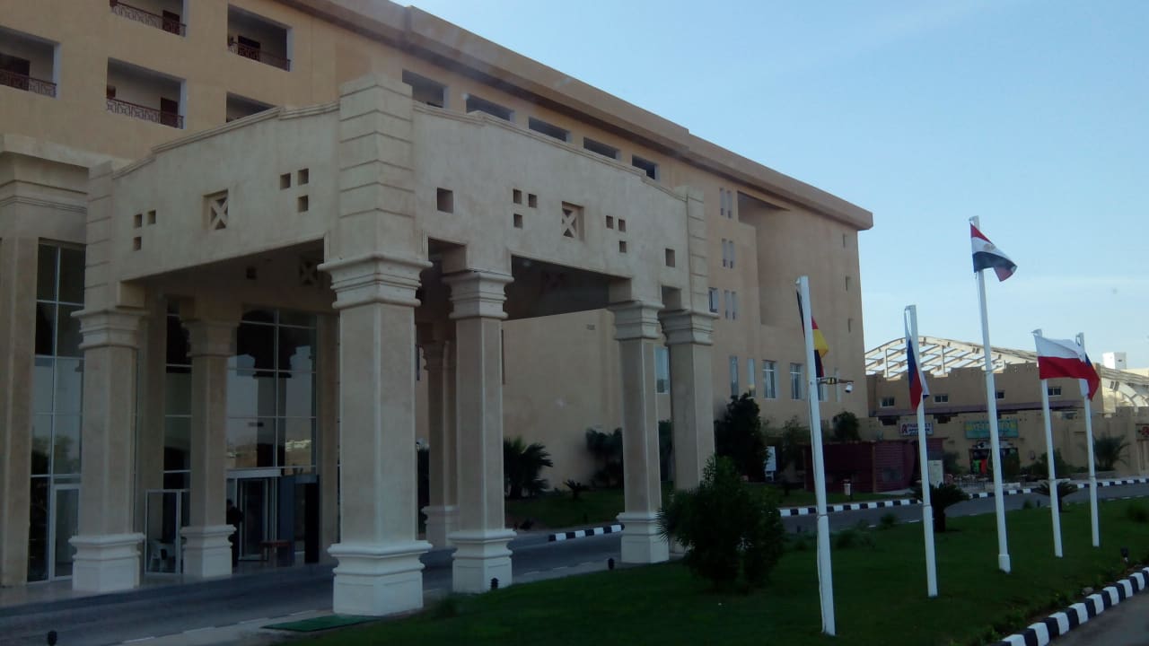Вход Imperial Shams Abu Soma