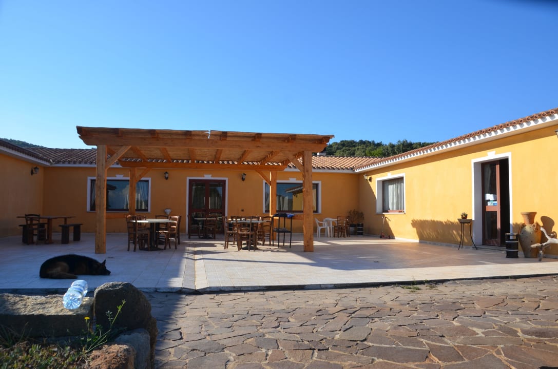 Hauptgebäude mit Reception Agriturismo La Quercia della Gallura
