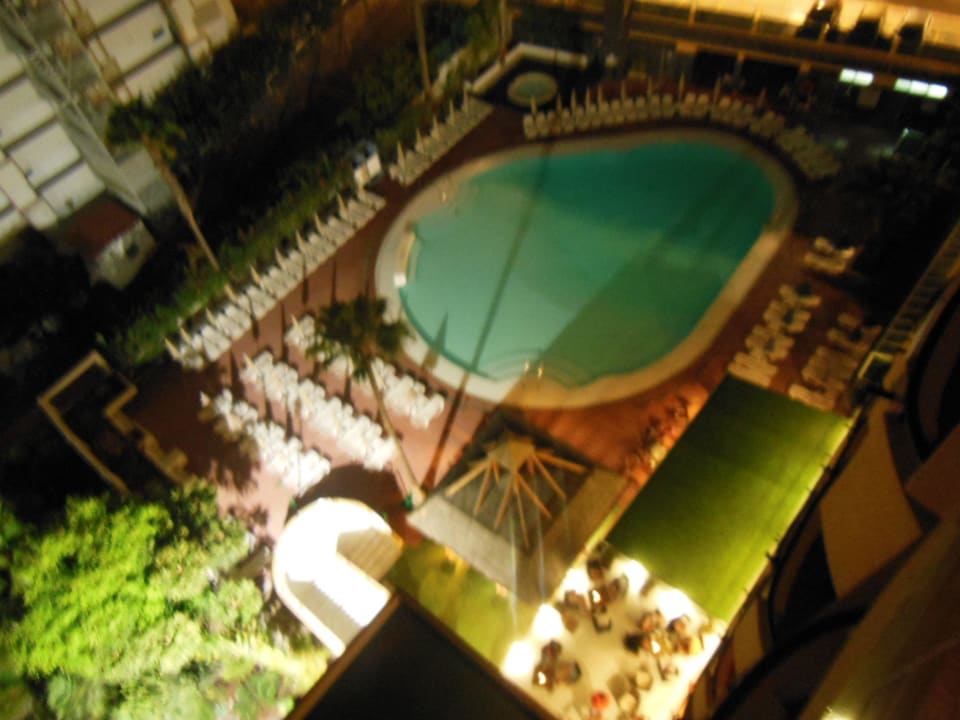 Poolansicht allsun Hotel Lucana