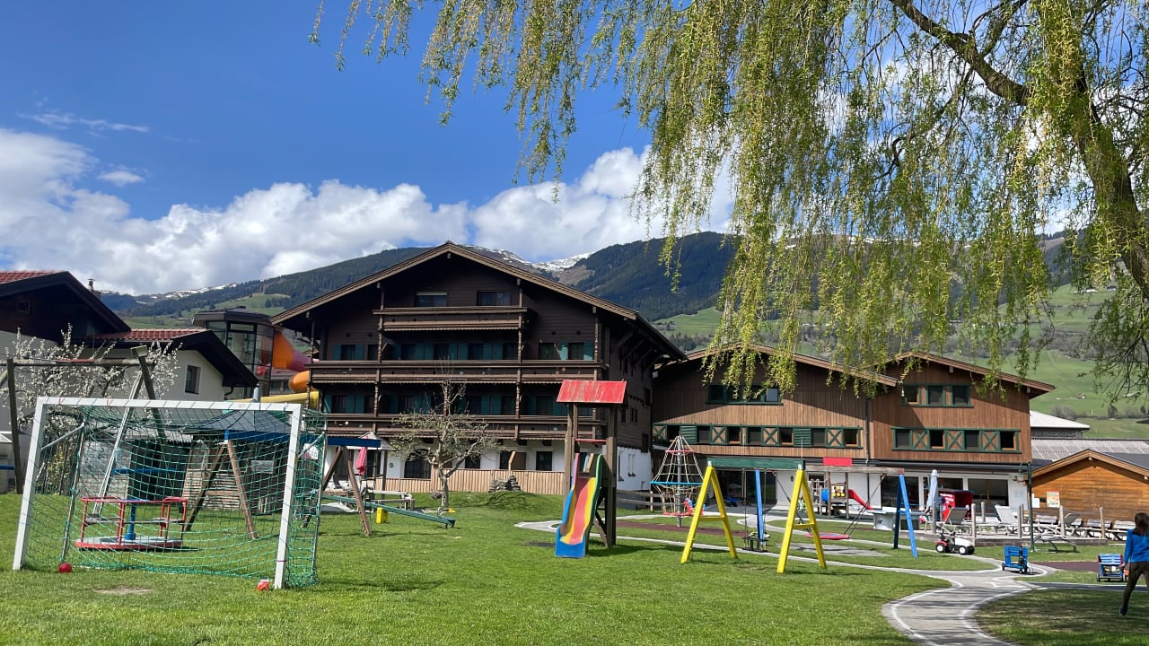 Außenansicht Kinderhotel Felben