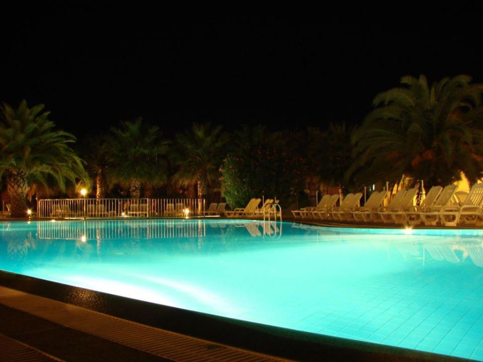 Pool VONRESORT Golden Beach