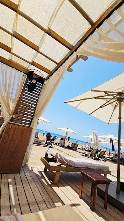 Strand Jacaranda Luxury Resort