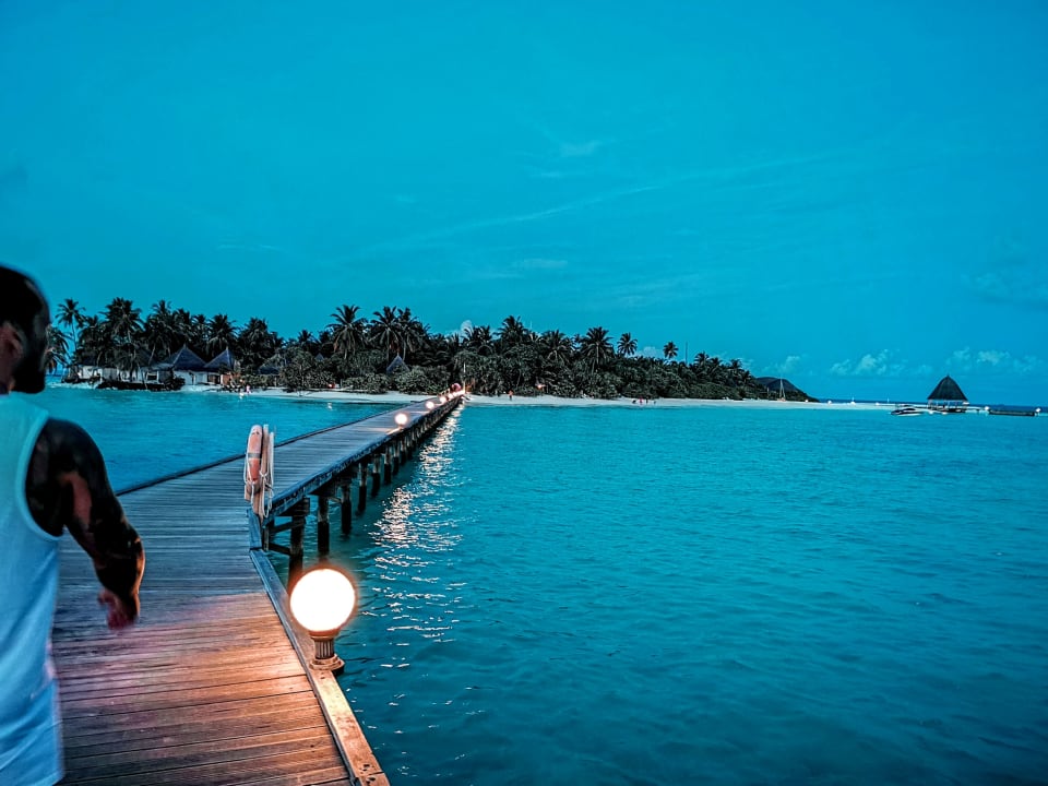 Strand Angaga Island Resort