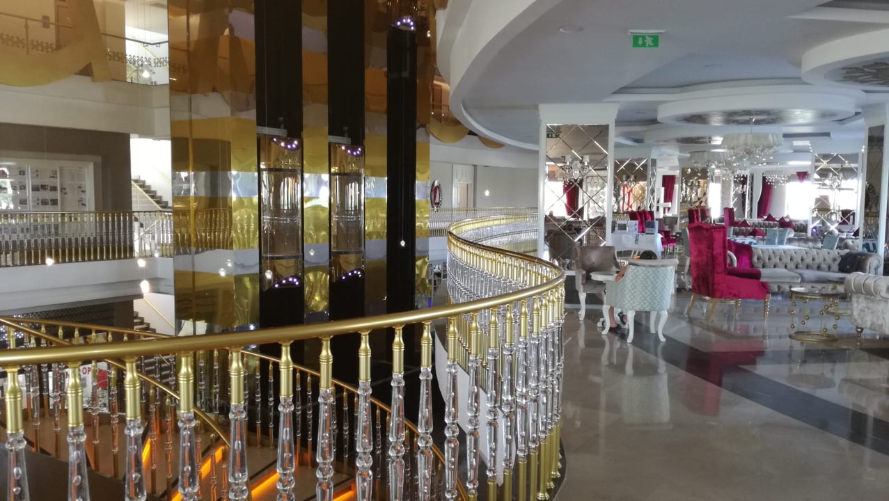 Lobby Dream World Aqua Hotel