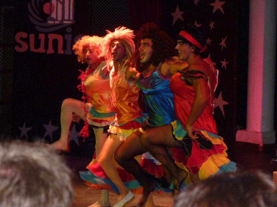 Abendshow- na ja Sunis Evren Beach Resort Hotel & Spa
