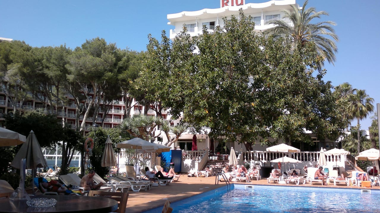 Poolbereich Hotel Riu Festival