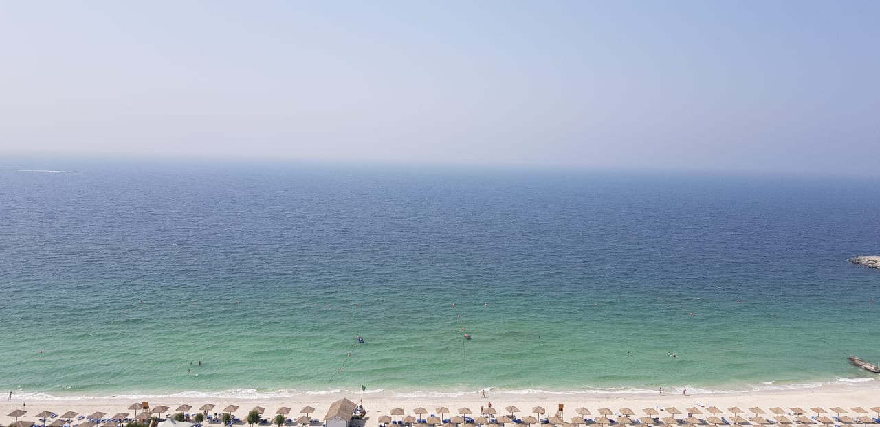 Ausblick Wyndham Garden Ajman Corniche