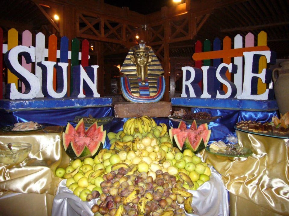 Reichhaltiges Obstbuffet SUNRISE Royal Makadi Resort