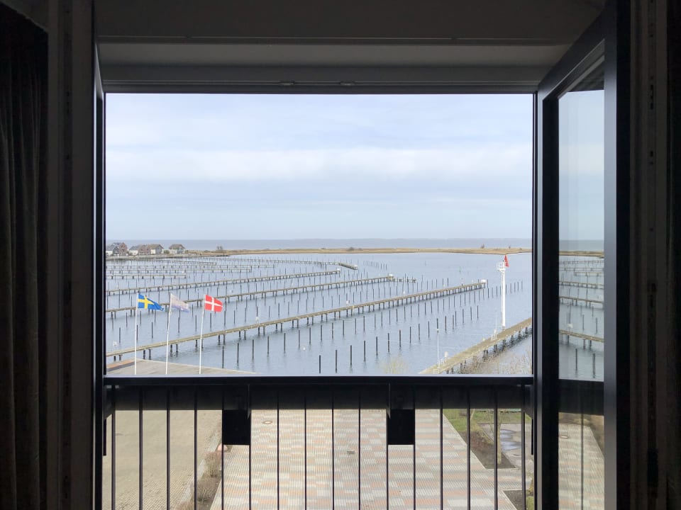 Ausblick Hafenhotel Meereszeiten