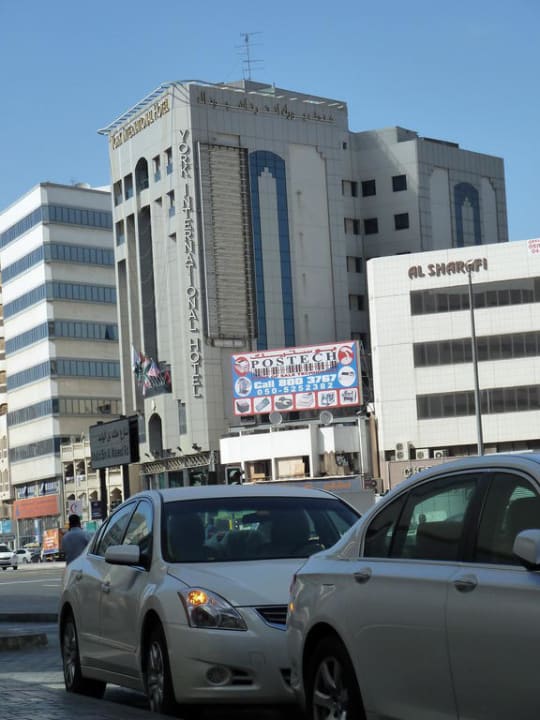 Aussenansicht York International Hotel