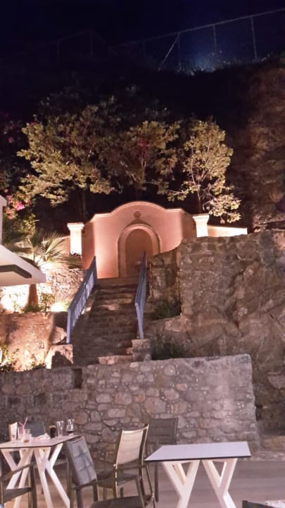 Hier Terrasse mit Bar Mitsis Rodos Village