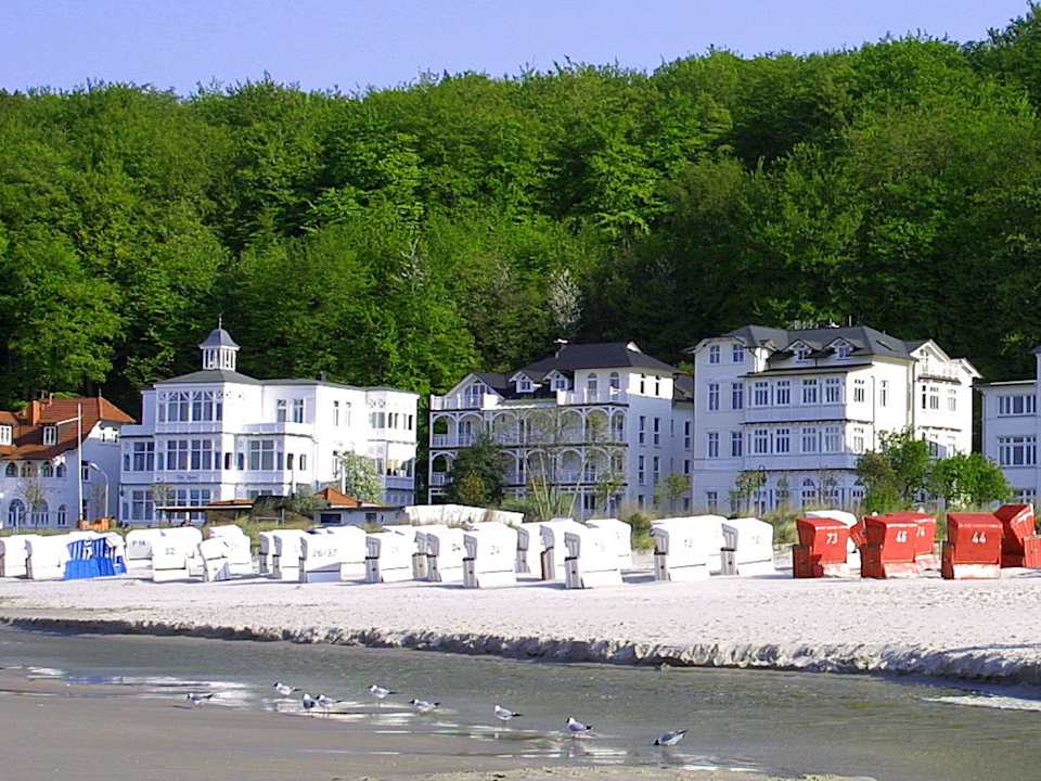 Außenansicht Villa Strandeck - Paradies Rügen