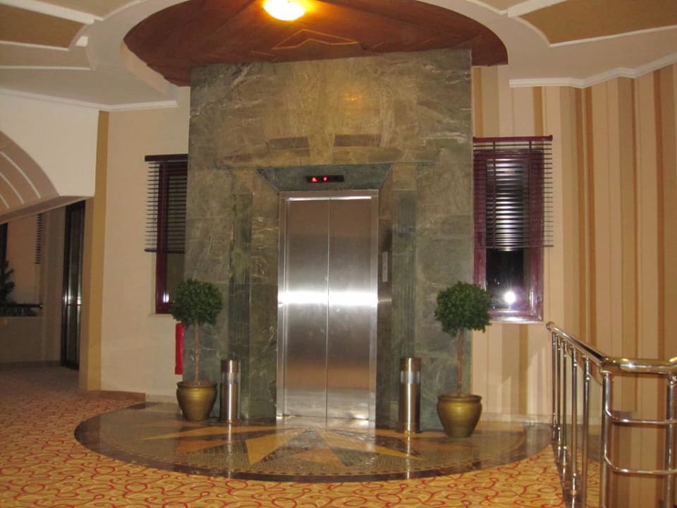 Hotellift Bella Resort & Spa