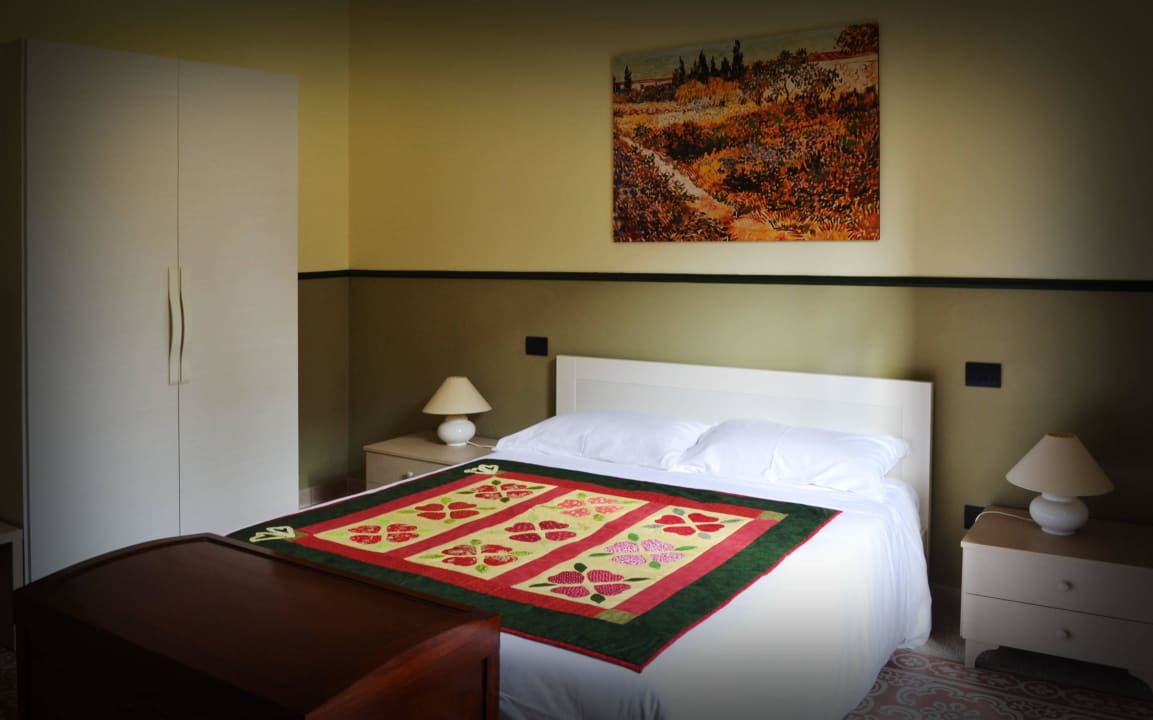 Tia Ana Villa Lavinia