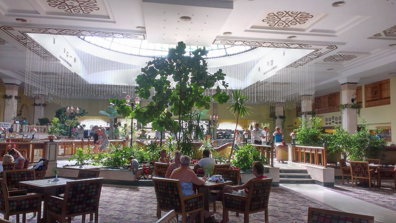 Хол Ali Baba Palace Hotel