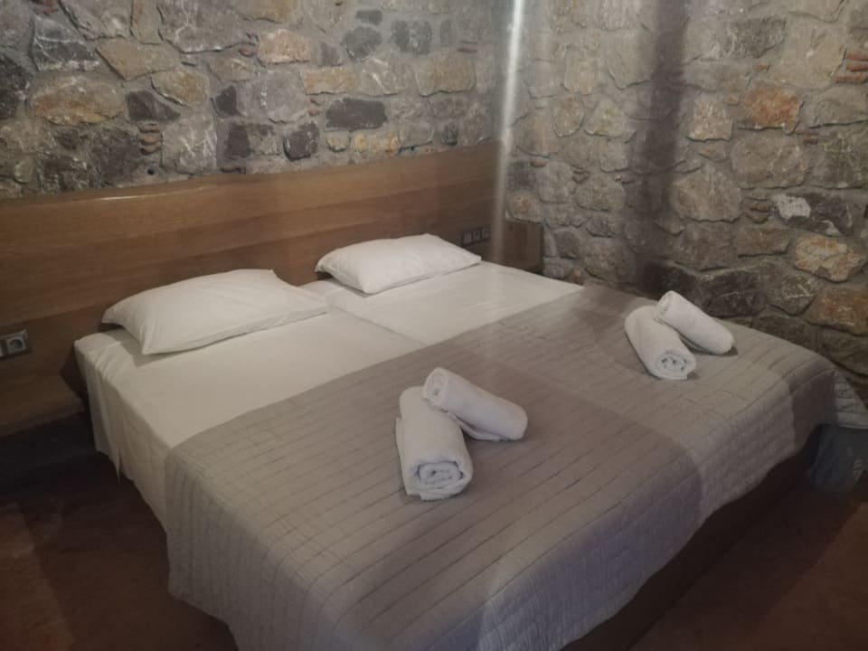 Zimmer Stone Luxury Suites - Adults Only