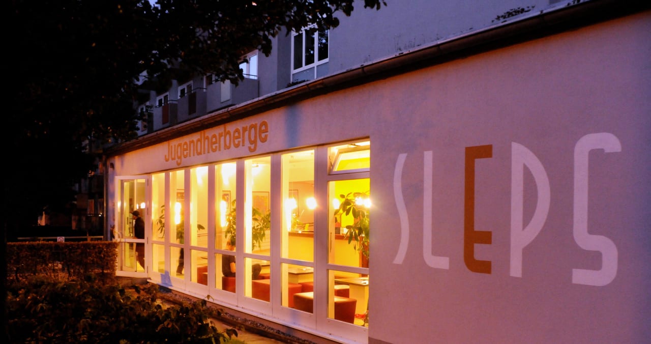 Rezeption Jugendherberge Augsburg & Hostel SLEPS
